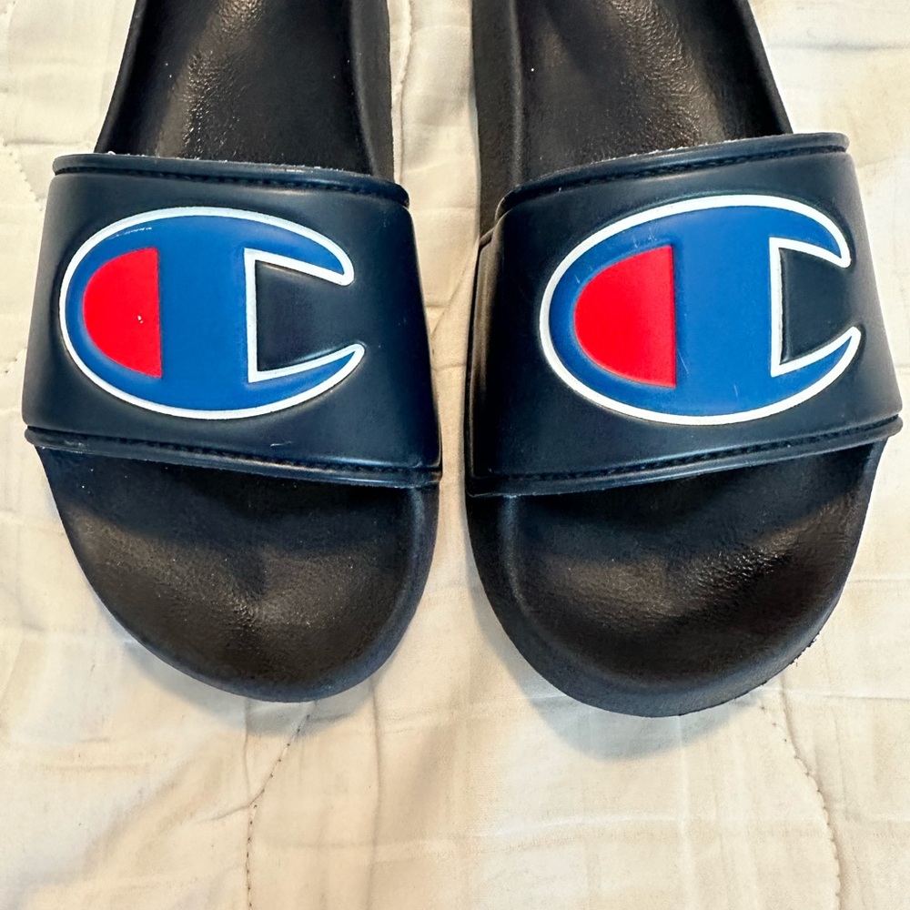 Champion blue& Red Big C Slides, size 1 - Picture 7 of 7